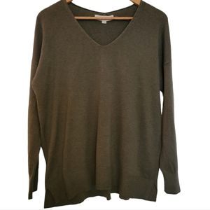 Loft V-neck Sweater Size L